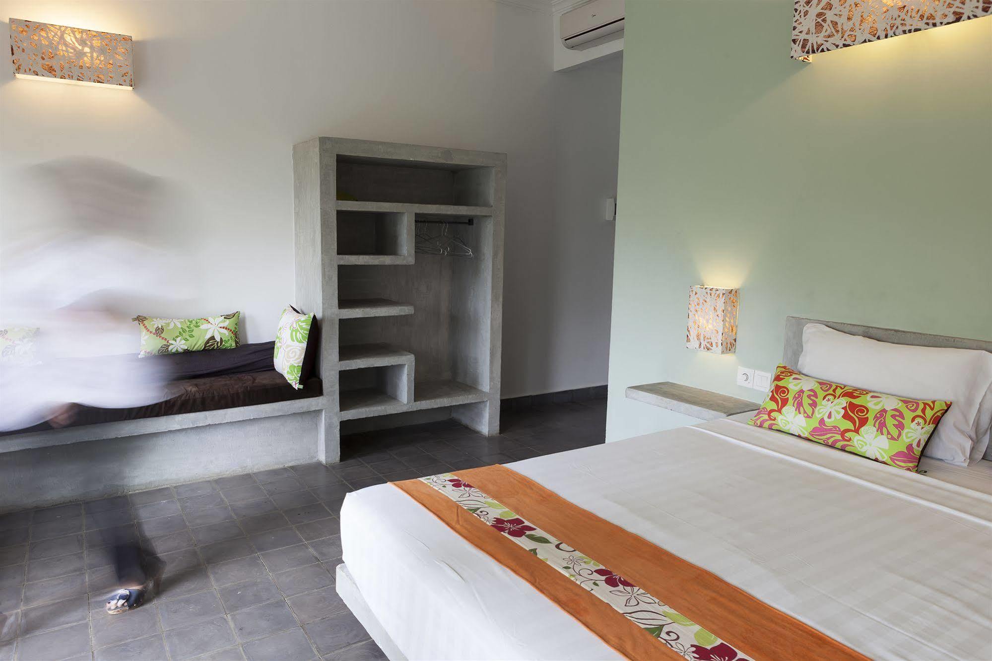 The 252 Phnom Penh Exterior foto