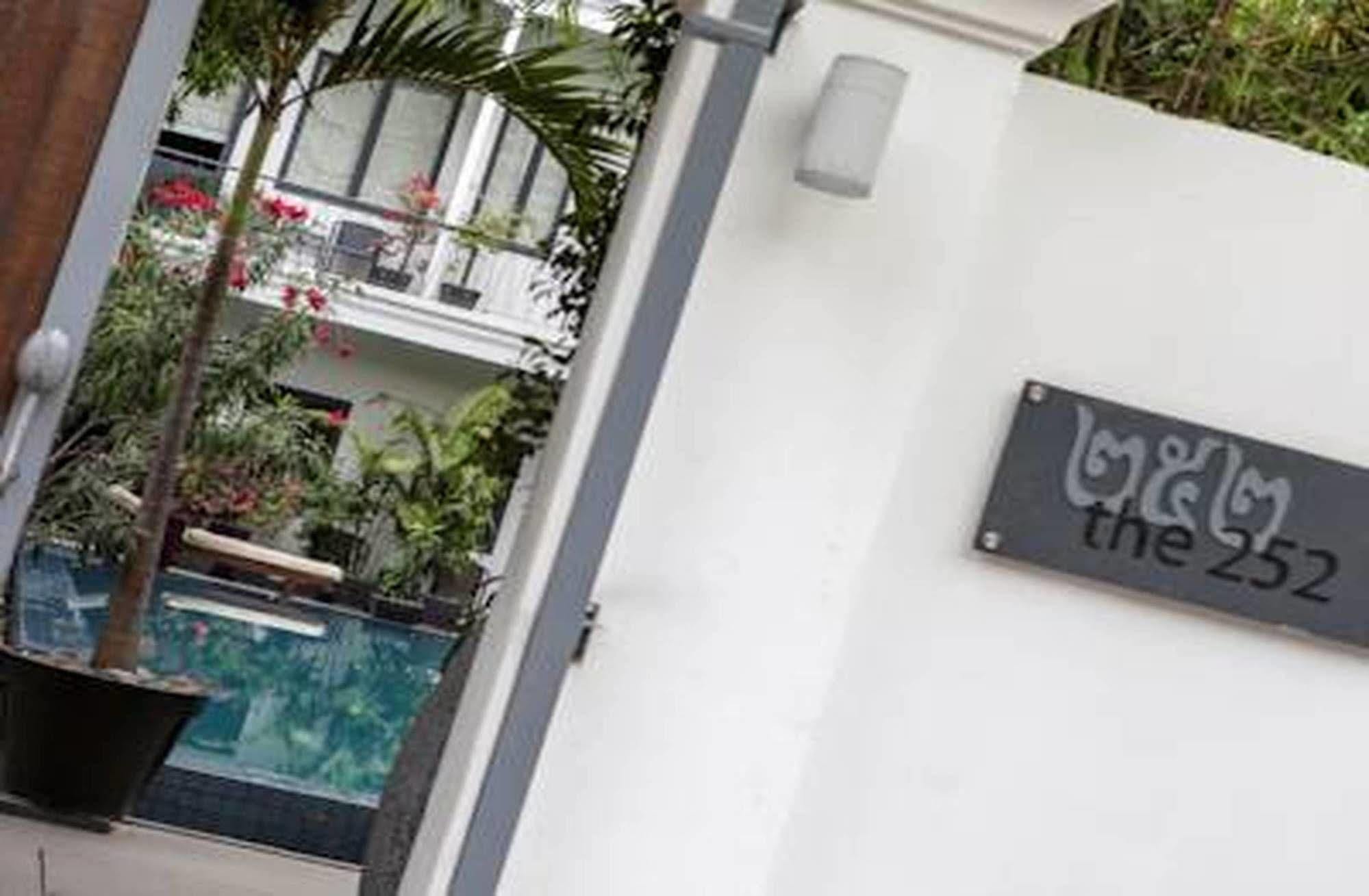 The 252 Phnom Penh Exterior foto