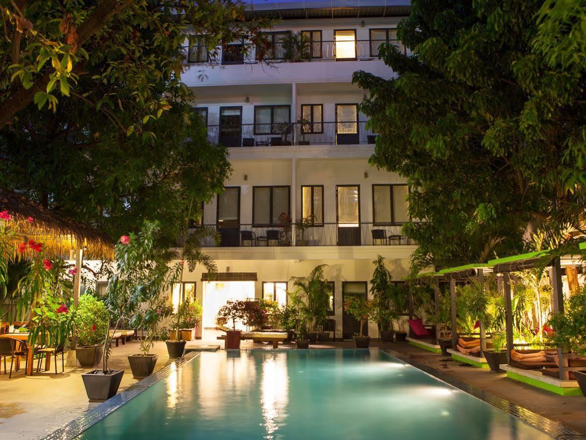 The 252 Phnom Penh Exterior foto